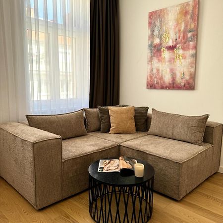 City Apartment Nahe Schoenbrunn 13 Відень Екстер'єр фото