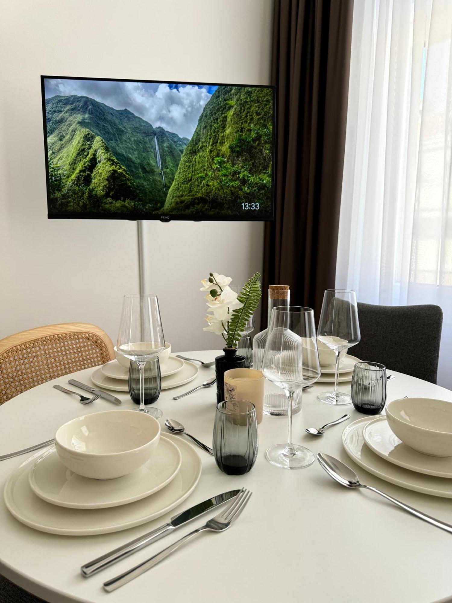 City Apartment Nahe Schoenbrunn 13 Відень Екстер'єр фото